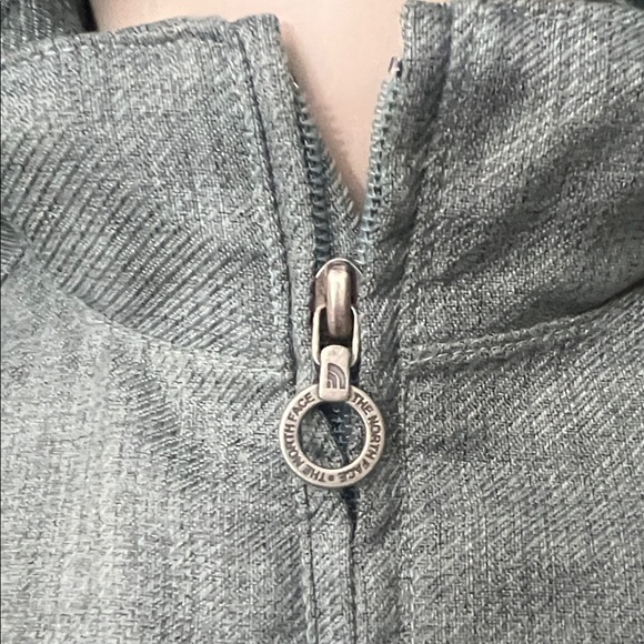 The North Face Women's Teal HIVENT Hooded Ski Jacket skying snowboarding - Picture 3 of 16